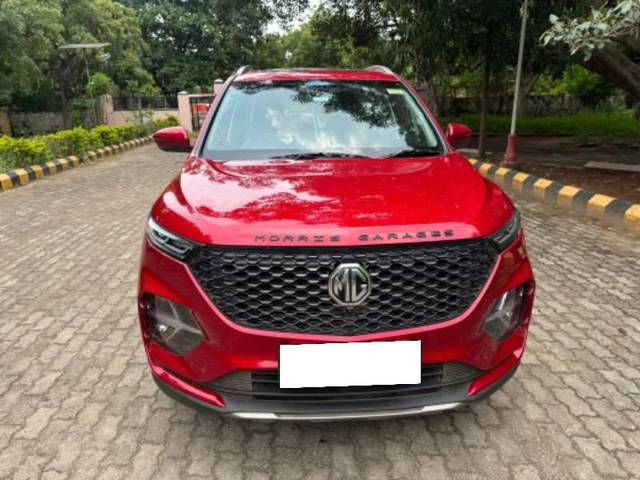 https://images10.gaadi.com/usedcar_image/4221022/original/processed_d30bb95d-45bd-4cf3-9550-399997dd8a88.jpg?imwidth=6400