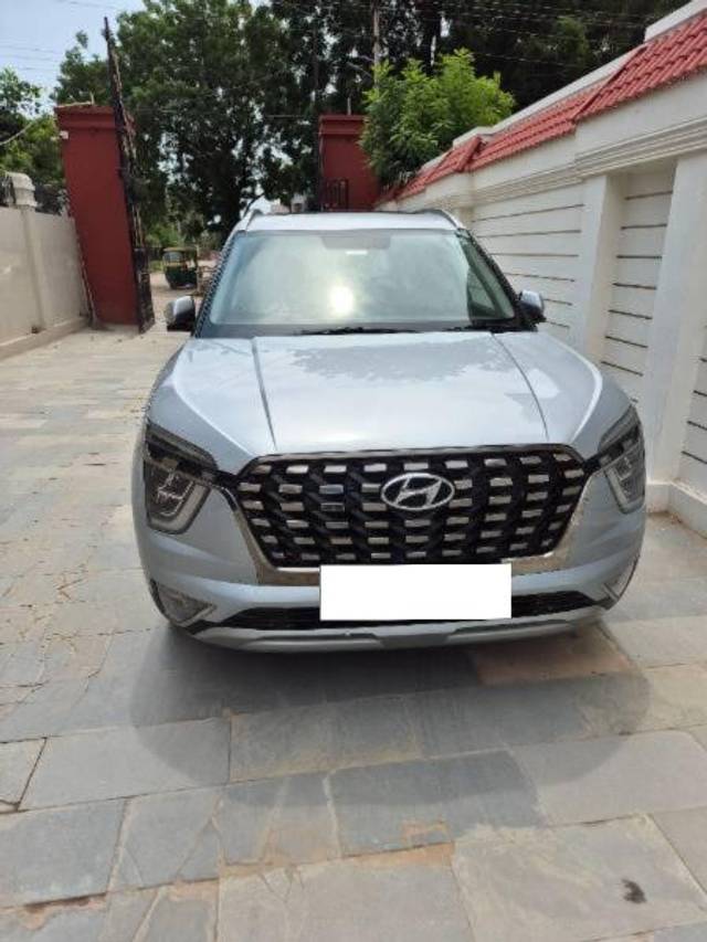 https://images10.gaadi.com/usedcar_image/4221039/original/processed_4044fa05-27d5-4a6b-a48d-004224e2f004.jpg?imwidth=6400