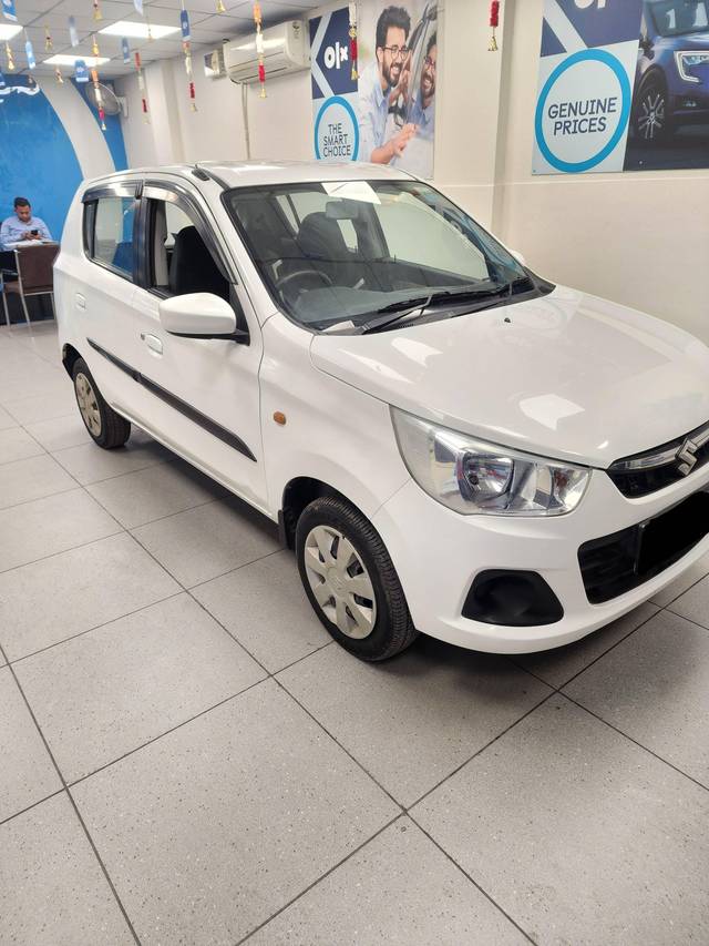 https://images10.gaadi.com/usedcar_image/4221121/original/processed_c21d8774f427a6c1b4b2effcd990ad34.jpg?imwidth=6400