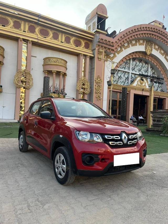 https://images10.gaadi.com/usedcar_image/4221208/original/processed_535516b0f5b88be1f225dc38c64e27c9.jpg?imwidth=6400