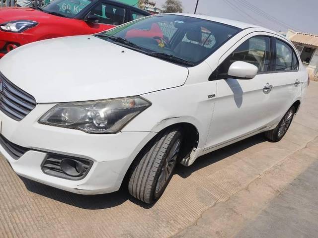 https://images10.gaadi.com/usedcar_image/4221358/original/processed_cbaea12d-a852-403c-876d-9359764626f5.jpg?imwidth=6400