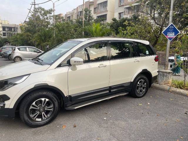 https://images10.gaadi.com/usedcar_image/4221414/original/30fe5cce63c0a48d4ed14f00069a4165.jpg?imwidth=6402