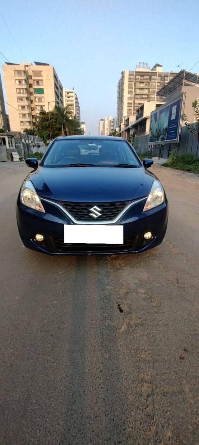 https://images10.gaadi.com/usedcar_image/4221461/original/processed_08075d7e2f93c633f41a24e99ebb83b3.jpg?imwidth=6402