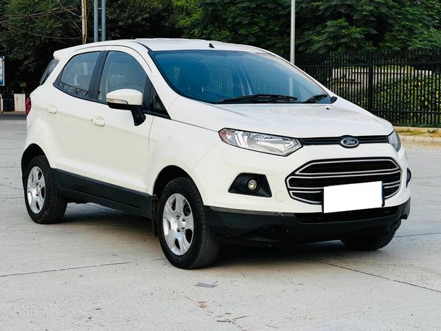 https://images10.gaadi.com/usedcar_image/4221694/original/processed_5f6304757089107116bca59a592f8474.jpg?imwidth=6400