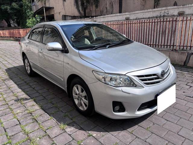 https://images10.gaadi.com/usedcar_image/4221730/original/processed_7ed0da5f6fc3e04f4e0f1222697f0320.jpg?imwidth=6400