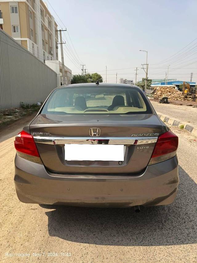 https://images10.gaadi.com/usedcar_image/4221745/original/processed_bab16517a0ba83025bea48256b8458ba.jpg?imwidth=6402