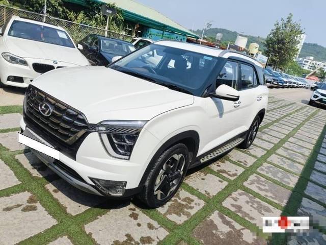 https://images10.gaadi.com/usedcar_image/4221804/original/processed_30d508ca49501fd8d301e0ebdb14267d.jpg?imwidth=6400