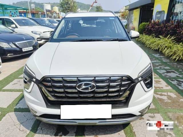 https://images10.gaadi.com/usedcar_image/4221804/original/processed_af7bda25275a03bf15f151cdf1f456eb.jpg?imwidth=6402