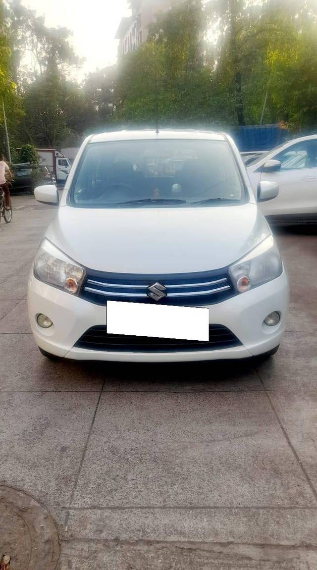 https://images10.gaadi.com/usedcar_image/4221805/original/processed_25409fa4bb86f84a4d5ce6ec04fc26e9.jpg?imwidth=6400