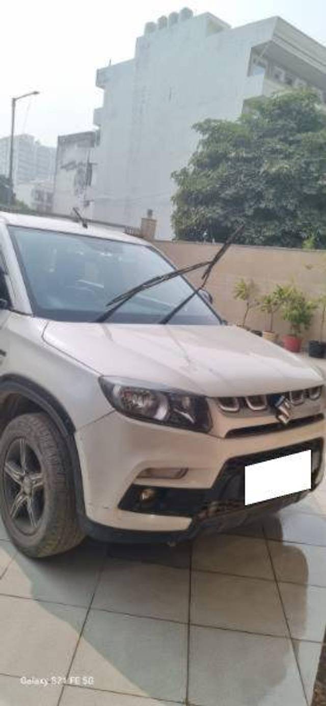 https://images10.gaadi.com/usedcar_image/4221823/original/f76d9403707d853e455ce493e64eff0e.jpg?imwidth=6402