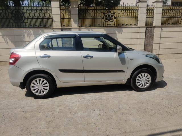 https://images10.gaadi.com/usedcar_image/4221869/original/b393907c688f1fdc5de21dd6ef4bd25e.jpeg?imwidth=6401