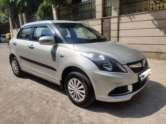 https://images10.gaadi.com/usedcar_image/4221869/original/processed_0f4b624aac2cc96f4dd9827499c8df2d.jpg?imwidth=6400