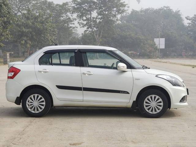 https://images10.gaadi.com/usedcar_image/4222013/original/processed_af28b569aee2ea966e459cb4b73dee79.jpg?imwidth=6401