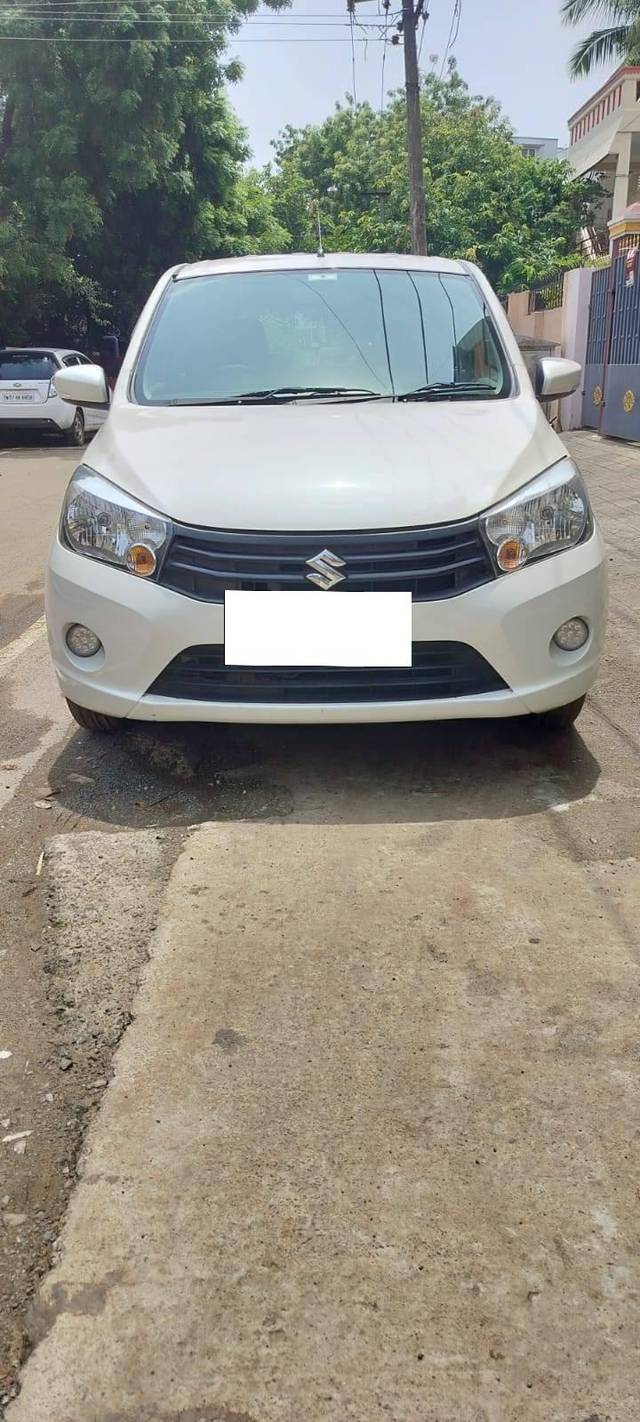 https://images10.gaadi.com/usedcar_image/4222034/original/processed_228b685c0cd99f8b5eb3cedf260f1641.jpg?imwidth=6400