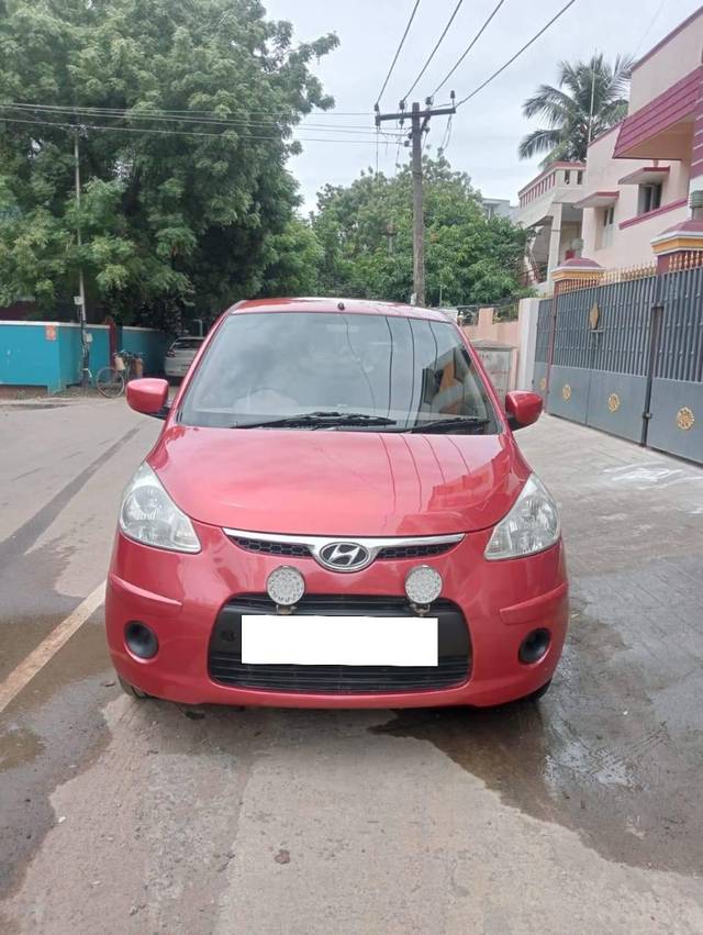 https://images10.gaadi.com/usedcar_image/4222108/original/processed_16861537f5549e155e21cd88240f9172.jpg?imwidth=6400