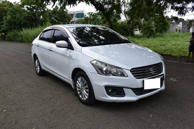 https://images10.gaadi.com/usedcar_image/4222120/original/processed_af1ebde611fa8fded7d90bca5da0790e.jpg?imwidth=6400