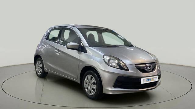 https://images10.gaadi.com/usedcar_image/4222122/original/cecbb9ba2c89df1b0eeb3b05bae2ee6a.jpg?imwidth=6400