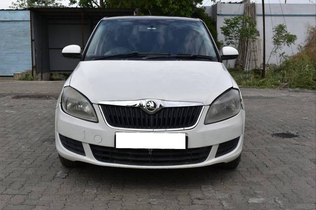 https://images10.gaadi.com/usedcar_image/4222132/original/processed_abc5655fe898de04a62265622fef3b5b.jpg?imwidth=6400