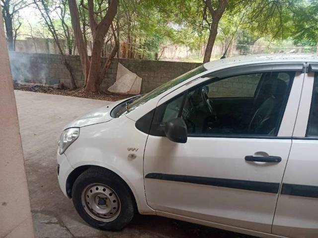 https://images10.gaadi.com/usedcar_image/4222138/original/processed_8f6a7ac3-1df7-4794-982f-bda88a442b12.jpg?imwidth=6400