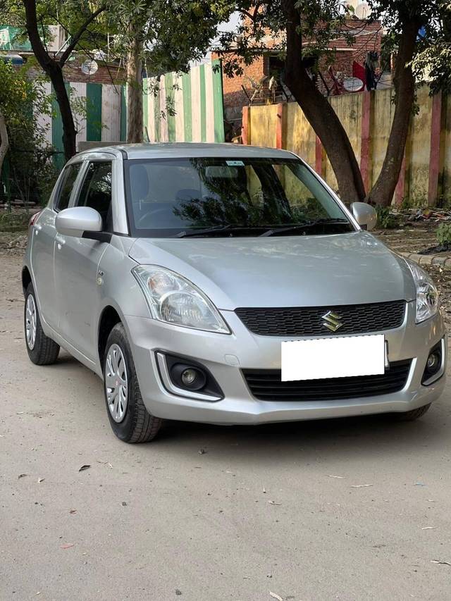 https://images10.gaadi.com/usedcar_image/4222141/original/processed_fc595108aa156eb432836712c648a99d.jpg?imwidth=6400