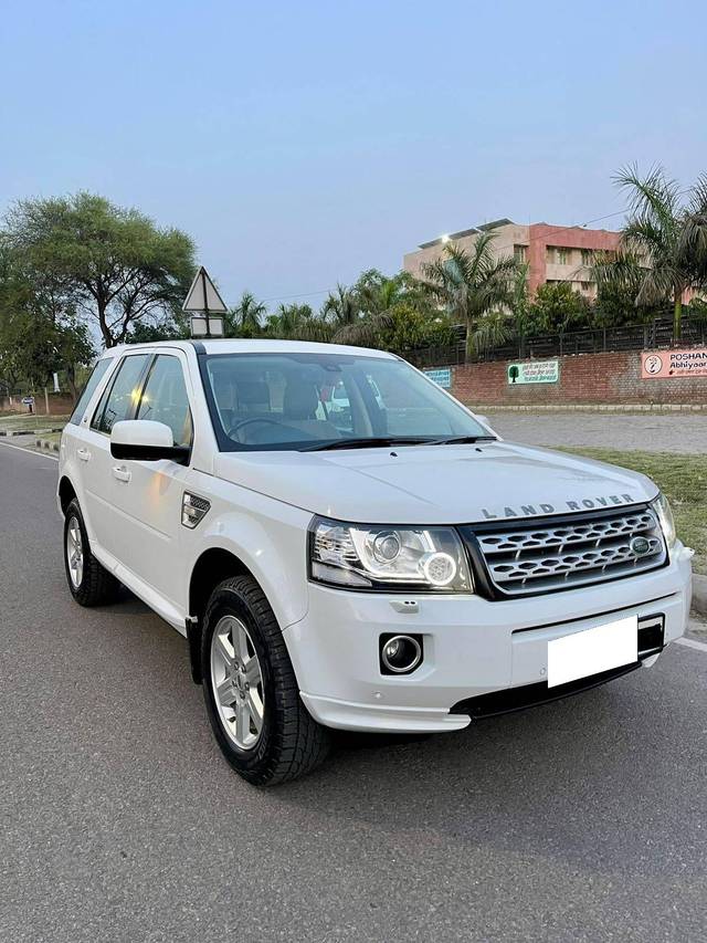 https://images10.gaadi.com/usedcar_image/4222174/original/processed_256d233bde44a06c12a5fd762eda9206.jpg?imwidth=6400