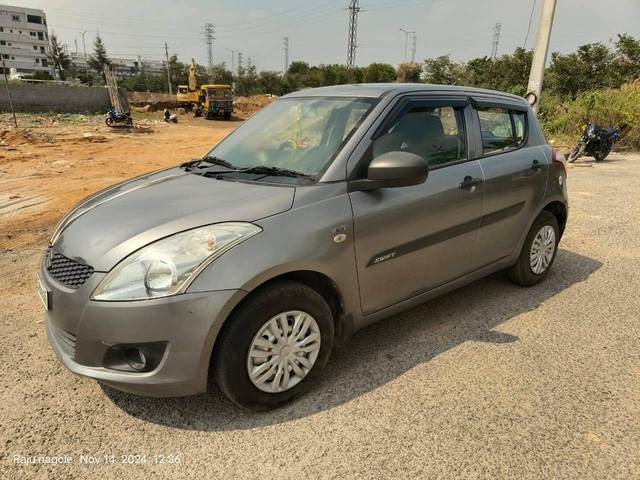 https://images10.gaadi.com/usedcar_image/4222201/original/processed_425df6762c52fa3f0bccf7457a754bf1.jpg?imwidth=6400