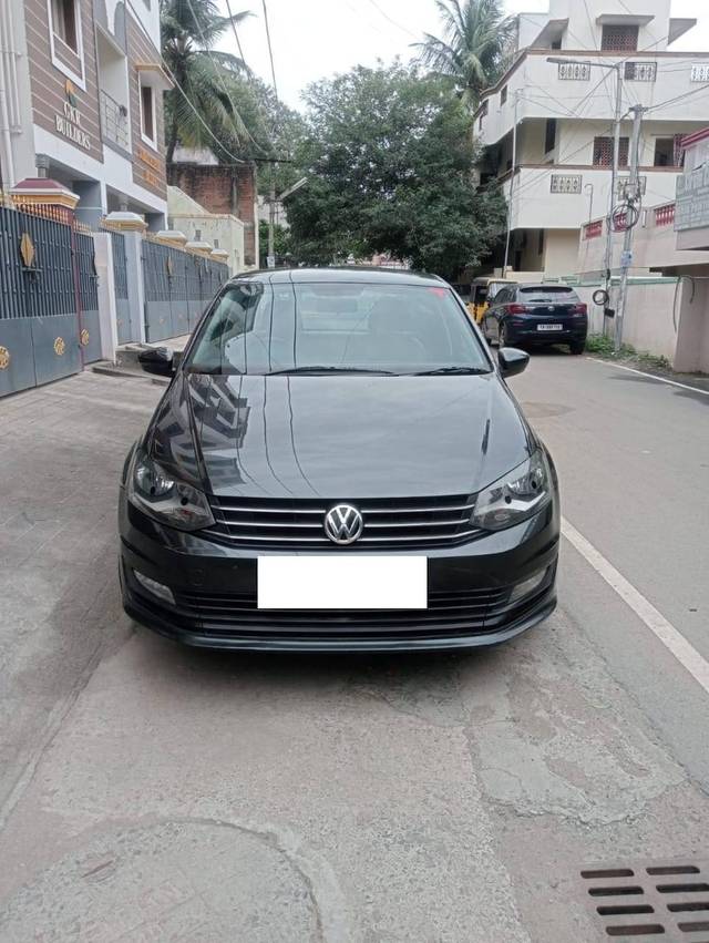 https://images10.gaadi.com/usedcar_image/4222285/original/processed_44532757227ec2a937962b5b9314fbe7.jpg?imwidth=6400