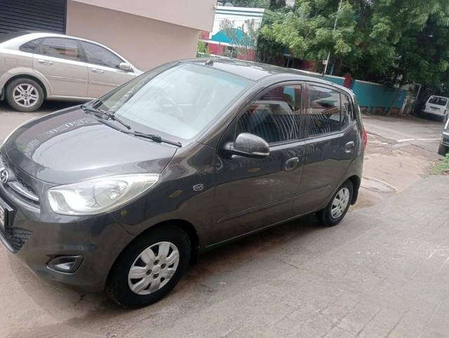 https://images10.gaadi.com/usedcar_image/4222290/original/processed_d0c83686d8b6370637406077121b0166.jpg?imwidth=6400