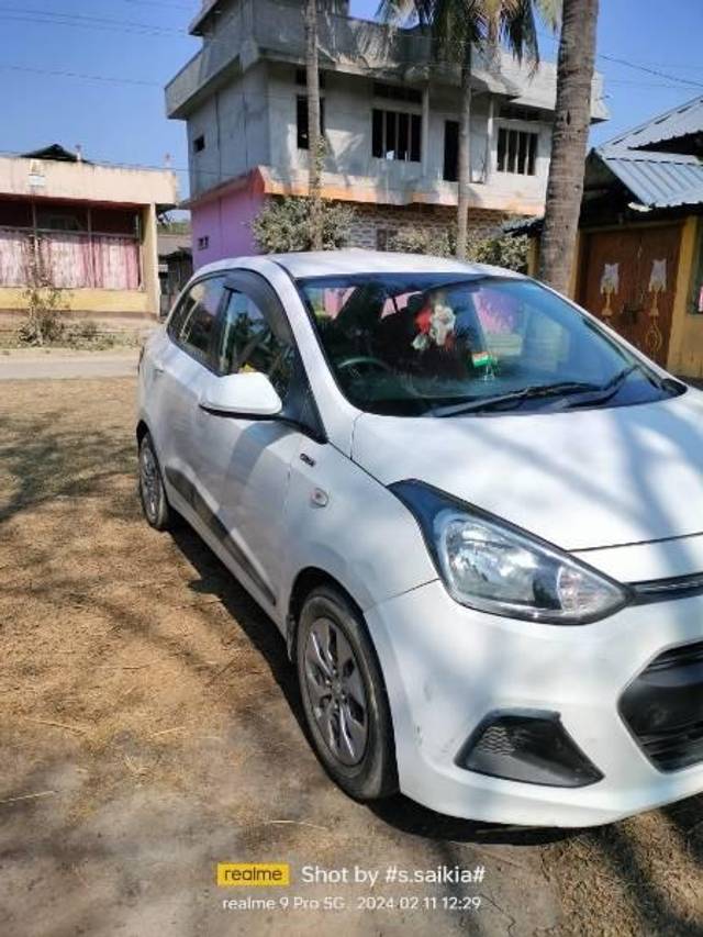 https://images10.gaadi.com/usedcar_image/4222292/original/processed_cc0c5882-0444-40f0-bba2-ae2d709d77d9.jpg?imwidth=6400