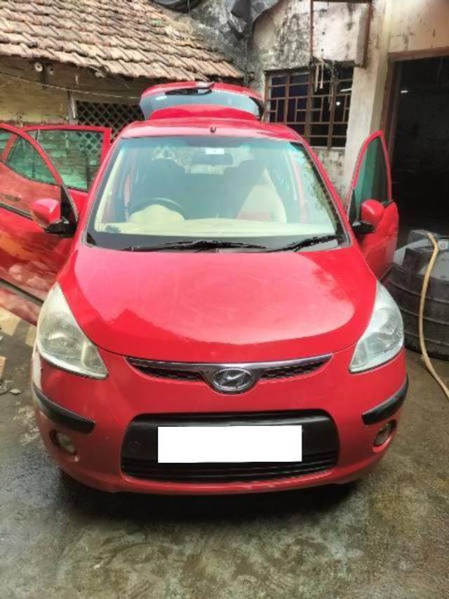 https://images10.gaadi.com/usedcar_image/4222360/original/processed_60417859-856b-4716-871f-c958d0eff96d.jpg?imwidth=6400