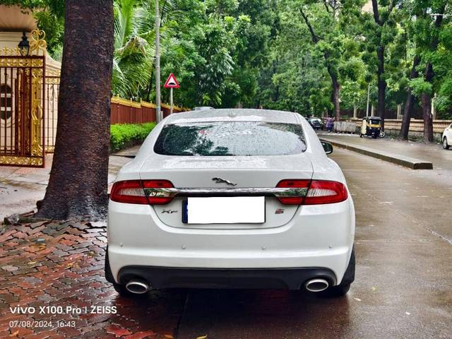 https://images10.gaadi.com/usedcar_image/4222449/original/processed_a53998fee25b348bec36b33a318260e6.jpg?imwidth=6401