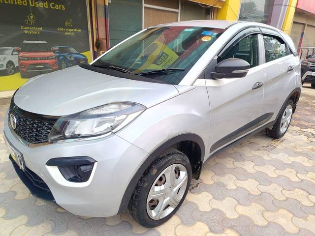 https://images10.gaadi.com/usedcar_image/4222491/original/processed_0849c0e16a371e73a6d8c9e6acd17102.jpg?imwidth=6400