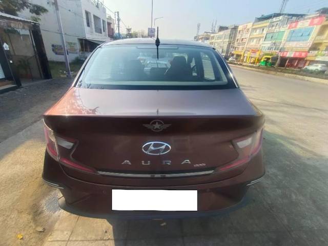 https://images10.gaadi.com/usedcar_image/4222495/original/processed_d14d53a6-5c64-4d18-bed0-5c19ba02e0b1.jpg?imwidth=6402