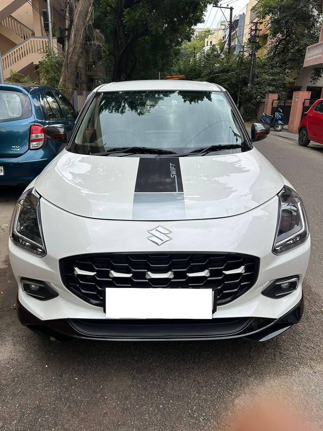 https://images10.gaadi.com/usedcar_image/4222510/original/processed_5f9c8ff5e8f1b7f4fbd17821e8243260.jpg?imwidth=6400