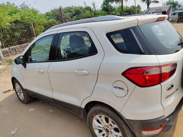 https://images10.gaadi.com/usedcar_image/4222521/original/processed_5c3c76c2b29c3d0812e8402d055a00f9.jpg?imwidth=6402