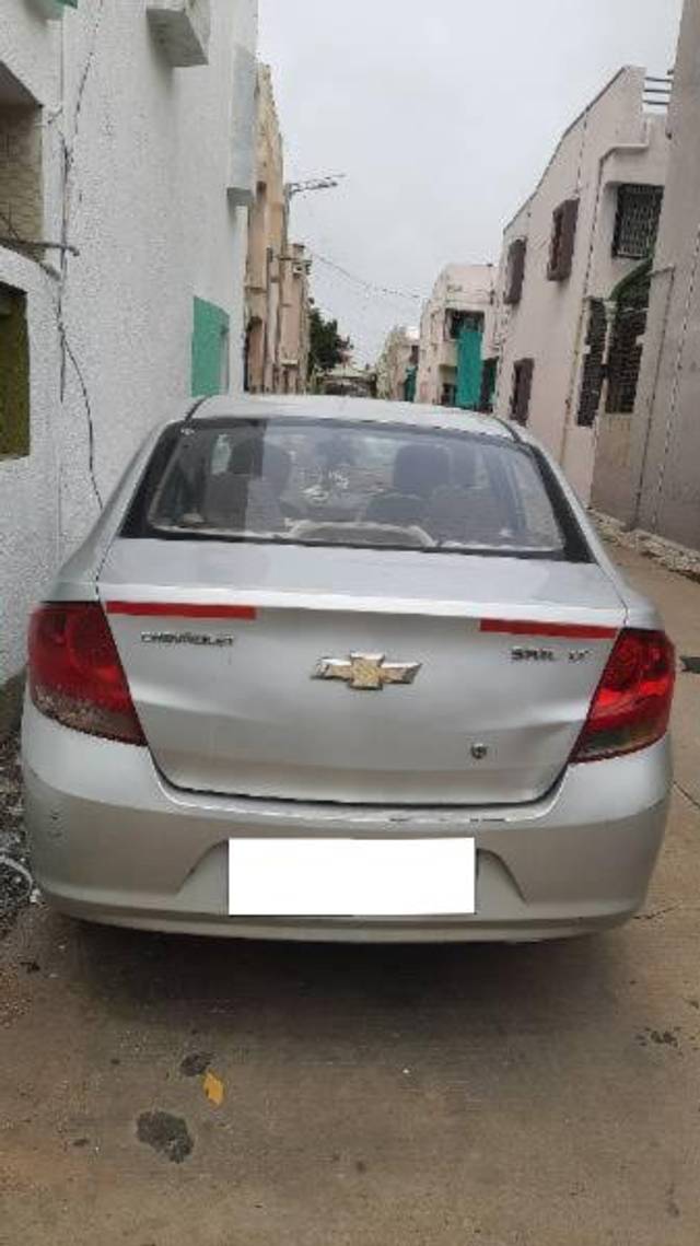 https://images10.gaadi.com/usedcar_image/4222526/original/processed_0f99a66e-cc2e-47bd-8317-2c46f6ff5ec0.jpg?imwidth=6400