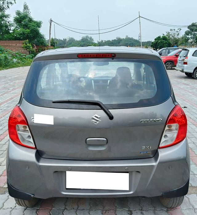 https://images10.gaadi.com/usedcar_image/4222617/original/processed_5986b55b0fc6bc6f272c7f9b66168af3.jpg?imwidth=6402