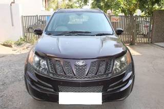 Mahindra XUV500 2011-2015 Mahindra XUV500 1.99 FWD W8