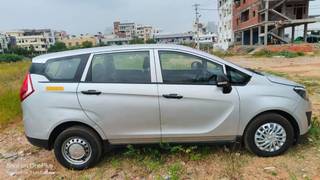 Mahindra Marazzo Mahindra Marazzo M2 BSIV