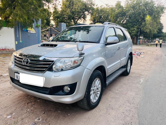 Second-hand 2014 Toyota Fortuner 4x4 MT for sale in Jodhpur-4