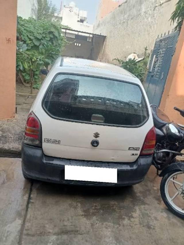 https://images10.gaadi.com/usedcar_image/4223164/original/processed_2150b427-fec6-46d5-8137-6581d1e15900.jpg?imwidth=6401