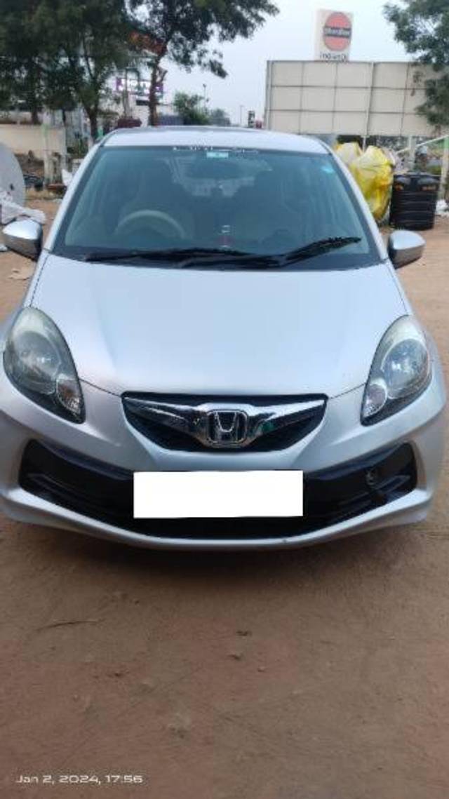 https://images10.gaadi.com/usedcar_image/4223397/original/processed_5242f53b-e7ae-4c4b-84a5-f285ebb7a1f8.jpg?imwidth=6400