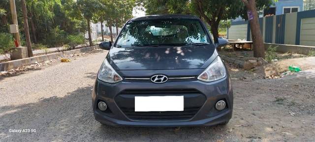 https://images10.gaadi.com/usedcar_image/4223413/original/processed_56fac9c4c423c13bd1365dba05668d19.jpg?imwidth=6402