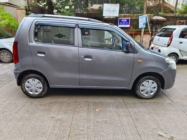 https://images10.gaadi.com/usedcar_image/4223511/original/processed_bf25d88aaf8879233bf5803ec483cfe1.jpg?imwidth=6401