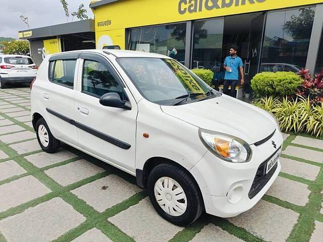 https://images10.gaadi.com/usedcar_image/4223524/original/processed_2f4e72a72555b284f1d2f42698f6897c.jpg?imwidth=6400