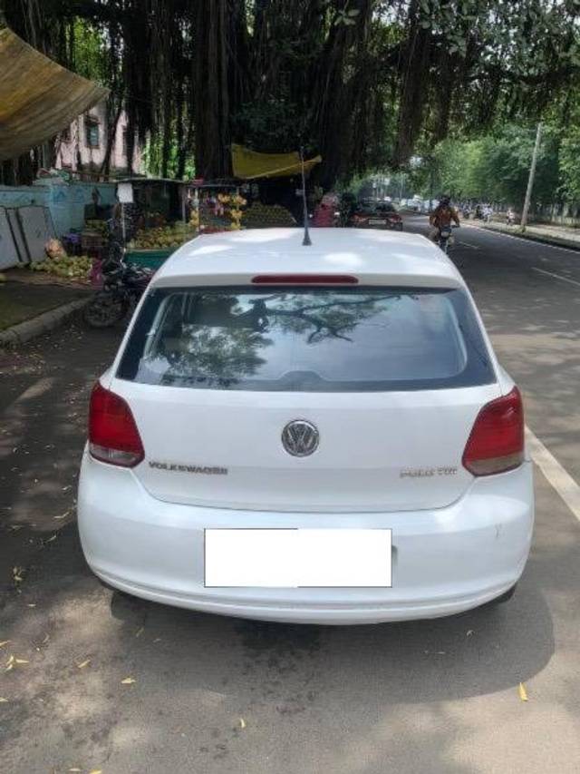 https://images10.gaadi.com/usedcar_image/4223563/original/processed_33727d65-1158-4334-ae5a-6d7b01e84e4e.jpg?imwidth=6401