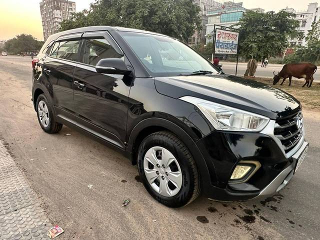 https://images10.gaadi.com/usedcar_image/4223582/original/processed_31b9e2b221fa4bbb039e70d73bd75a0a.jpg?imwidth=6400