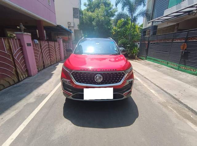 https://images10.gaadi.com/usedcar_image/4223598/original/processed_631a6796f51429e364456552bb460fd0.jpg?imwidth=6402