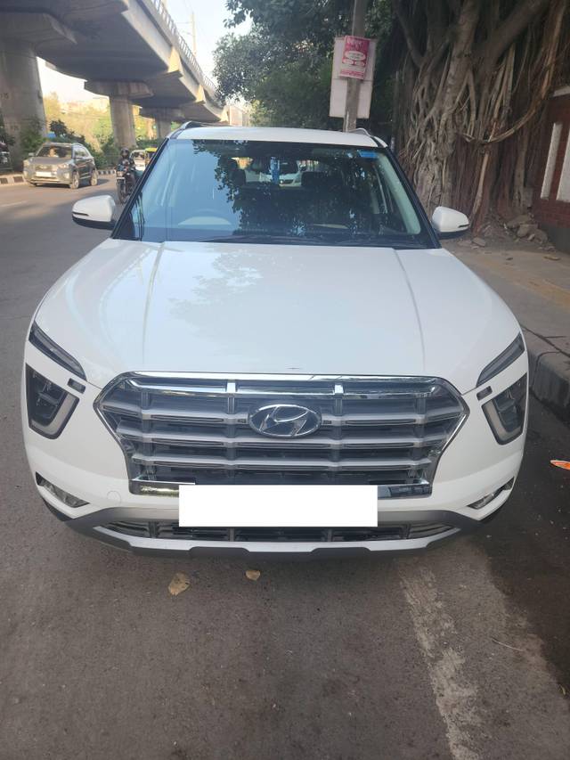 https://images10.gaadi.com/usedcar_image/4223643/original/processed_d5c7a99b20eefbd632e3e5d0763ac53b.jpg?imwidth=6400