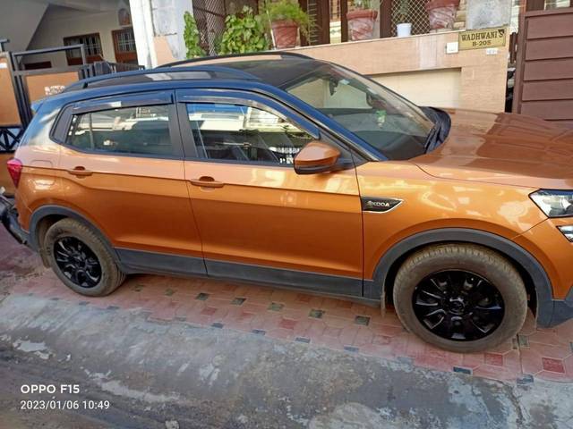 https://images10.gaadi.com/usedcar_image/4223649/original/processed_29754e2ae2bb658fb36127589581ce50.jpg?imwidth=6402